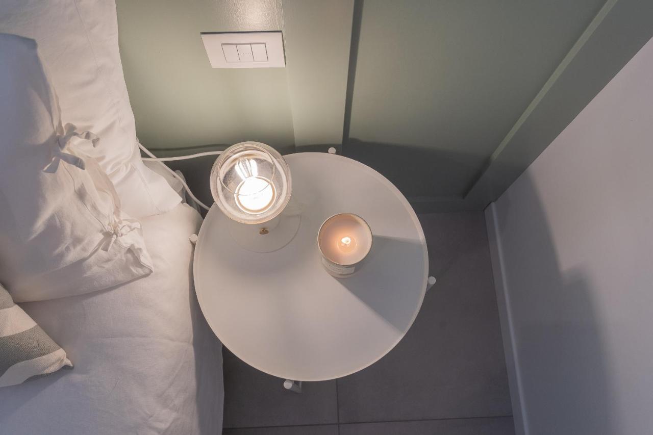 Ginepro & Salvia Apartments In Como By Rent All Como Zewnętrze zdjęcie