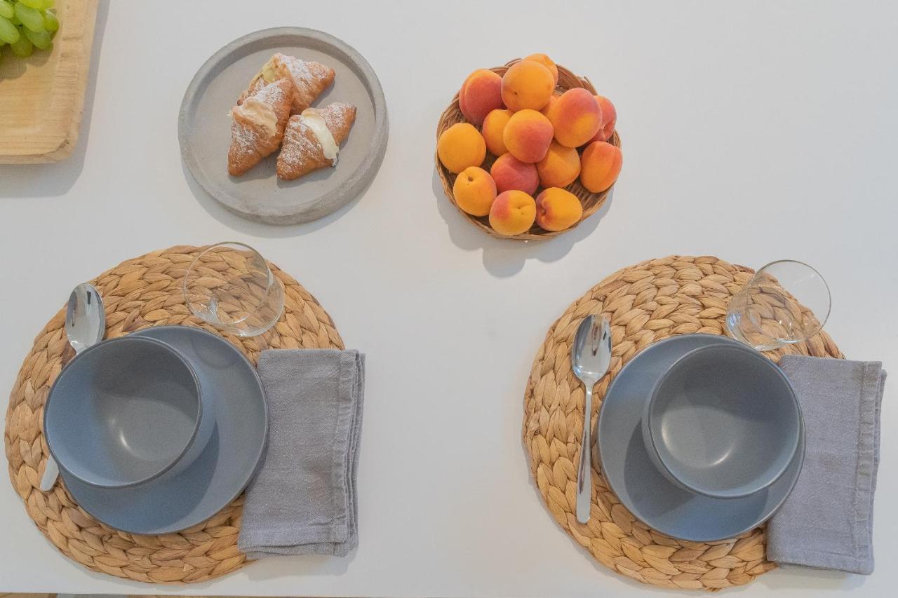 Ginepro & Salvia Apartments In Como By Rent All Como Zewnętrze zdjęcie