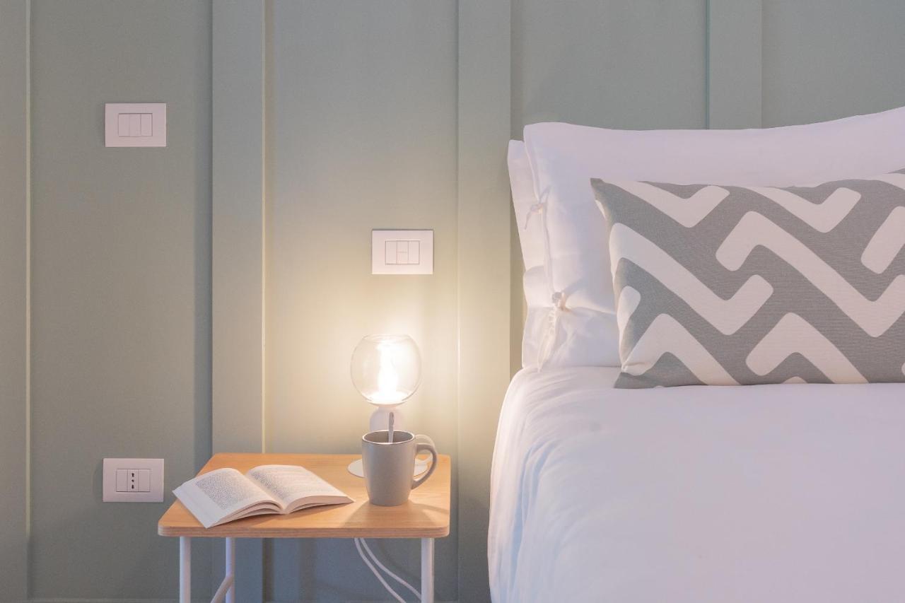 Ginepro & Salvia Apartments In Como By Rent All Como Zewnętrze zdjęcie