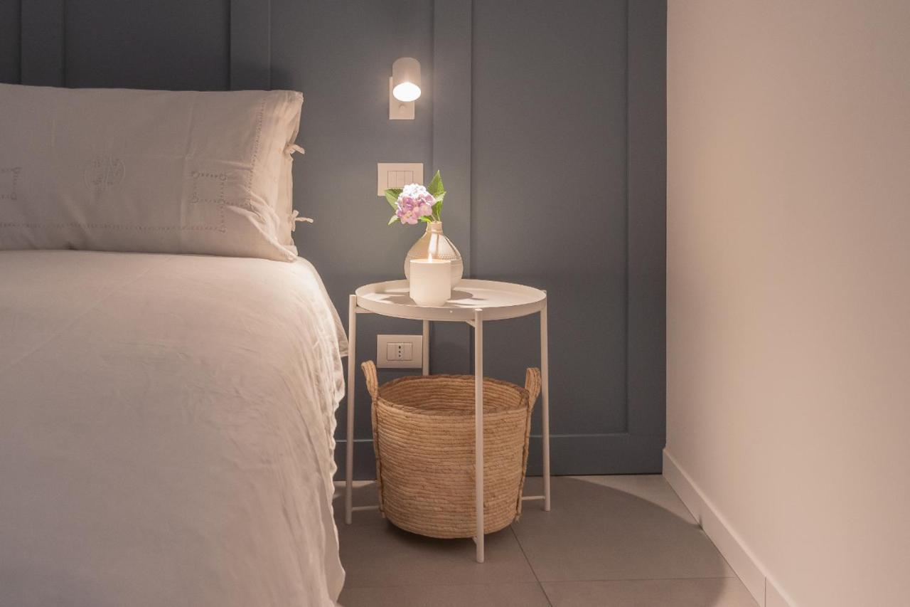Ginepro & Salvia Apartments In Como By Rent All Como Zewnętrze zdjęcie