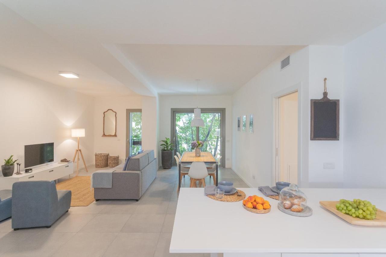 Ginepro & Salvia Apartments In Como By Rent All Como Zewnętrze zdjęcie