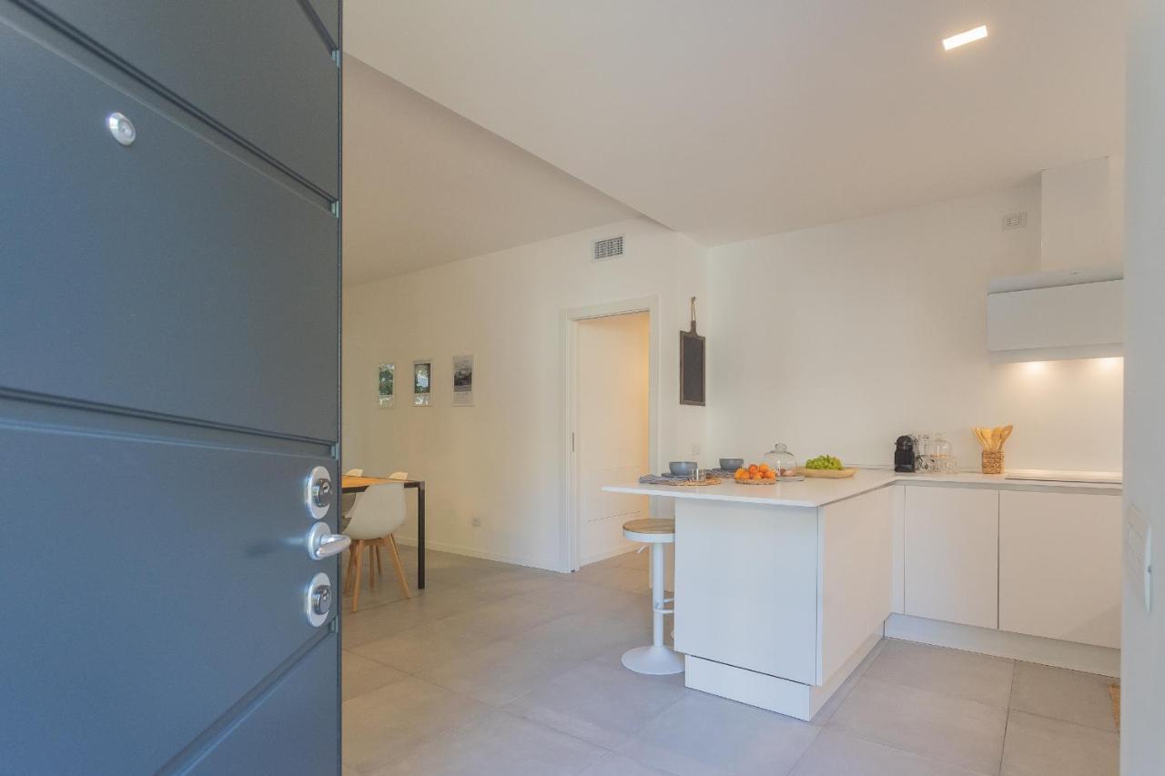 Ginepro & Salvia Apartments In Como By Rent All Como Zewnętrze zdjęcie
