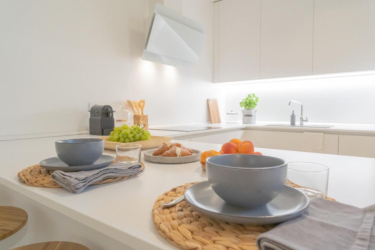 Ginepro & Salvia Apartments In Como By Rent All Como Zewnętrze zdjęcie
